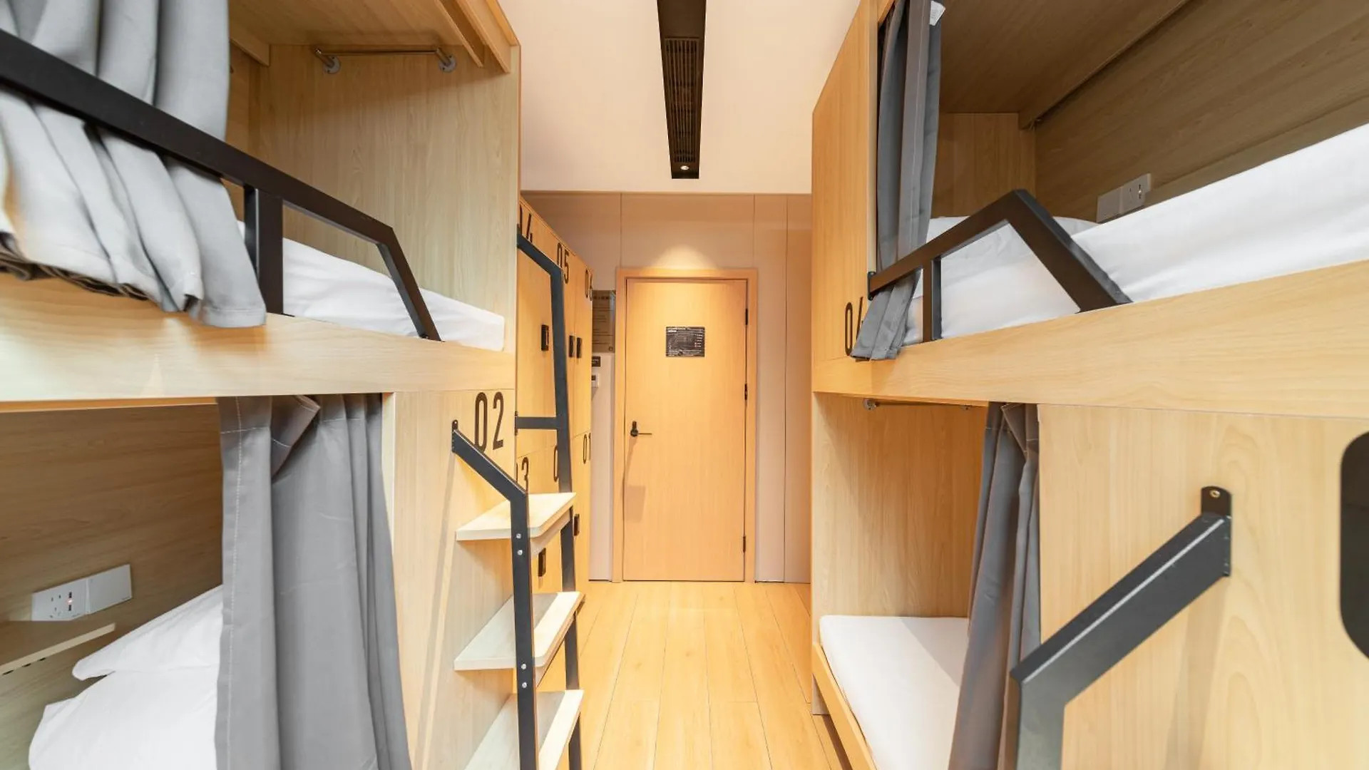 Hotel Captain 5 Youth Hotel-Xianxia Road Branch Shanghai